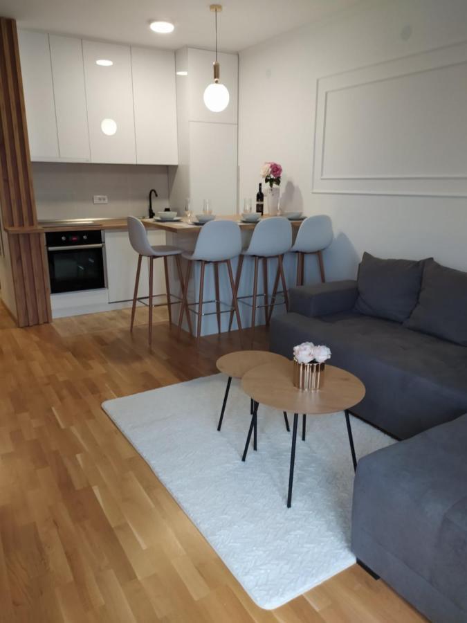 Apartman Milla Lux Novi Sad Exteriér fotografie
